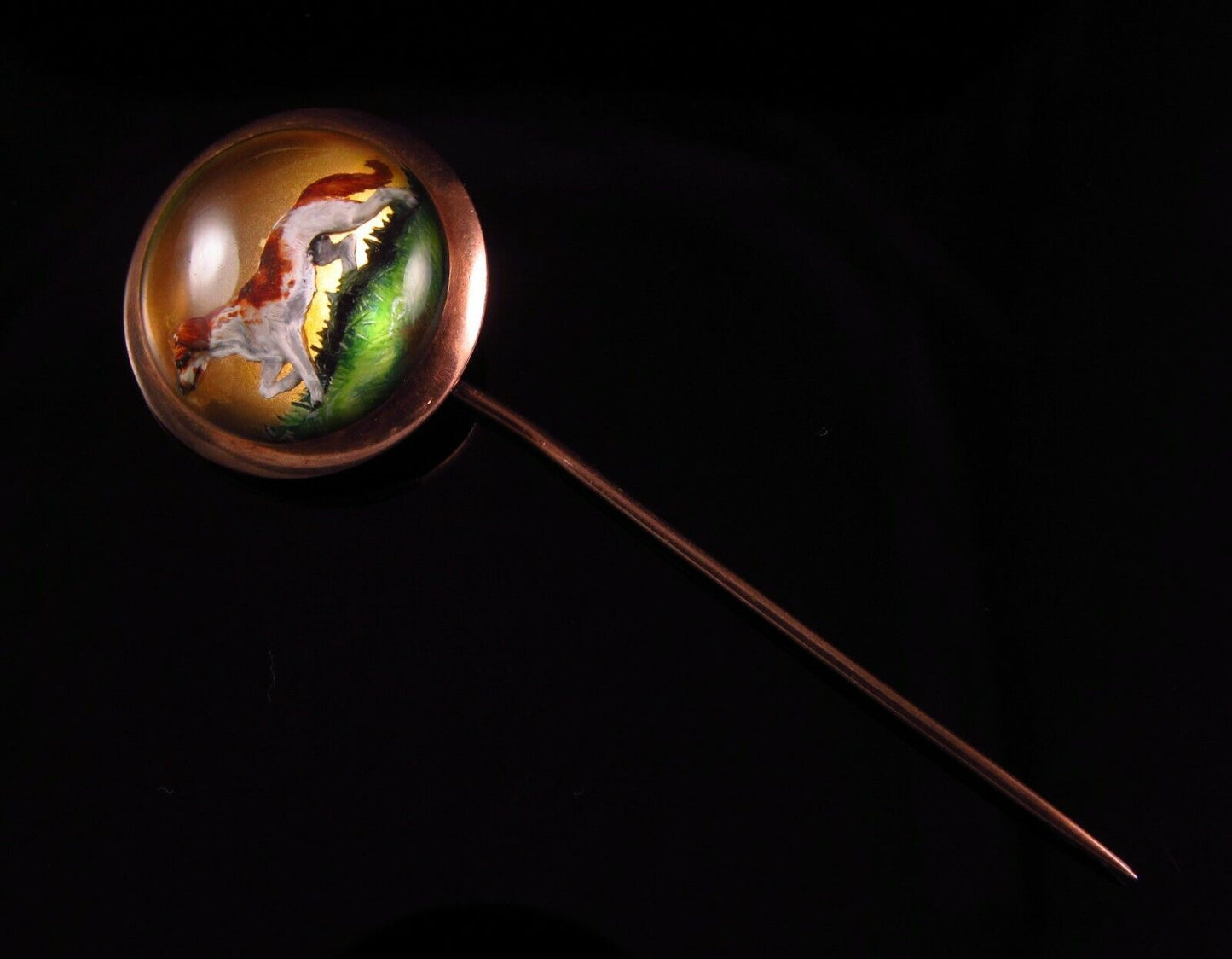 Antique Victorian 14K Gold Reverse Carved Essex Crystal Pointer Dog Stick Pin
