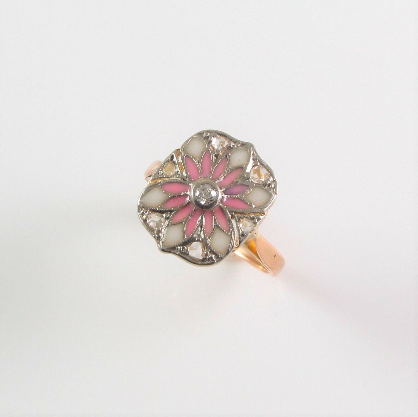 Ladies Antique 18k Gold & Platinum Topped Enamel Diamond Flower Ring Size 5.75