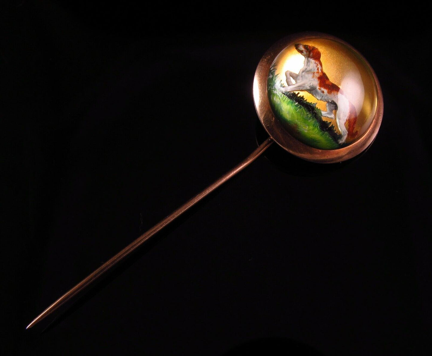 Antique Victorian 14K Gold Reverse Carved Essex Crystal Pointer Dog Stick Pin