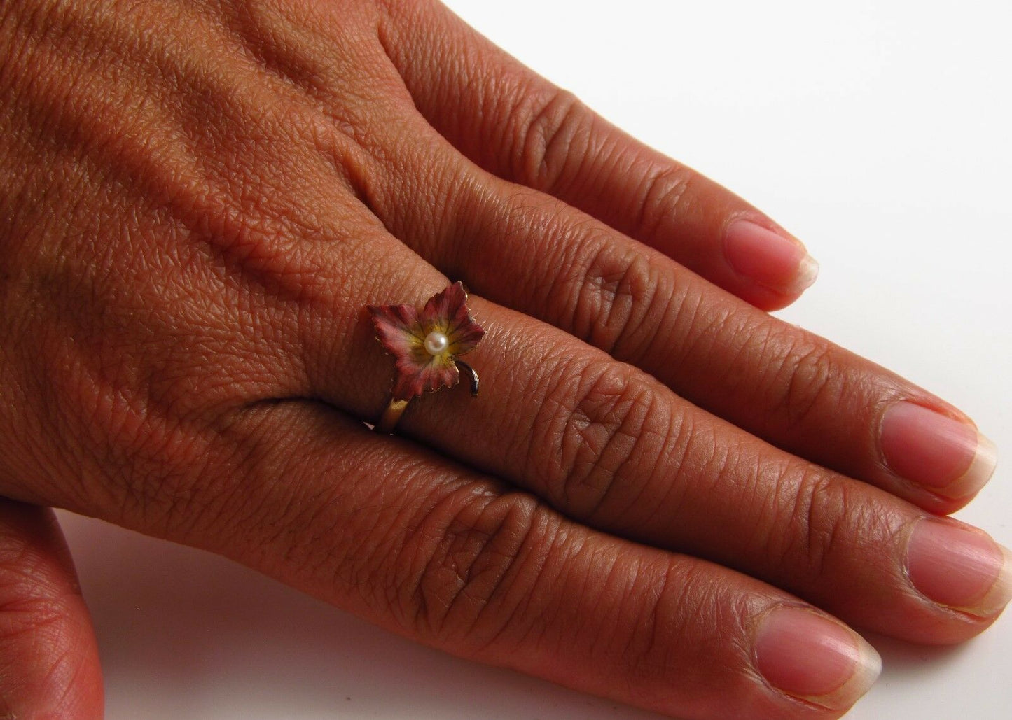 Antique 14k Gold Art Nouveau Victorian Enamel & Pearl Maple Leaf Ring Size 7